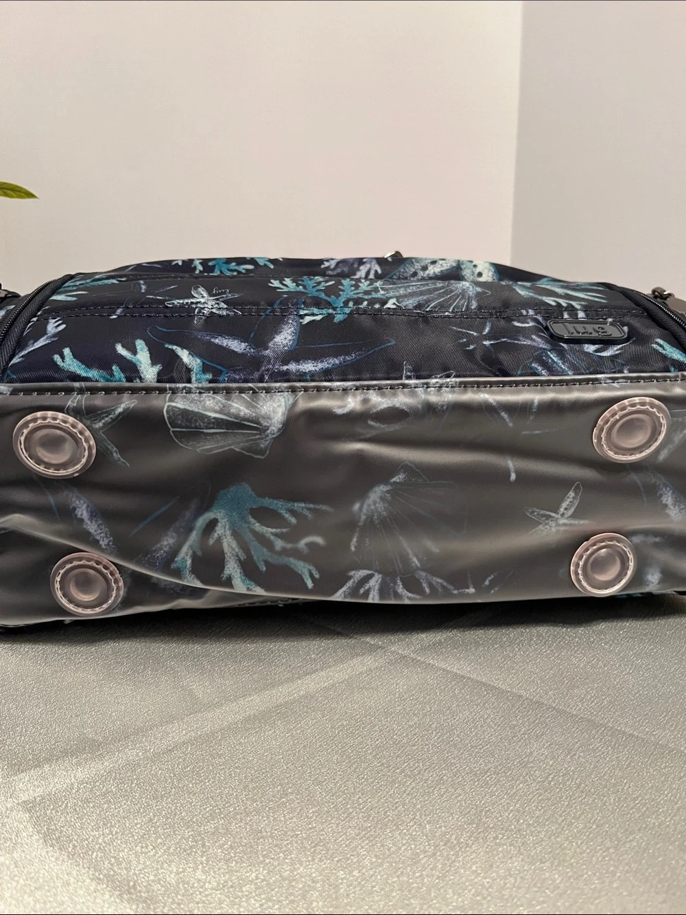 LUG - Trolley Cosmetic Case & Sleeper Brush Holder Combo- Stars and Shells Navy